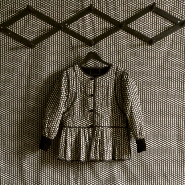 Woman Reversible Quilted Jacket black velvet / black Provençal print